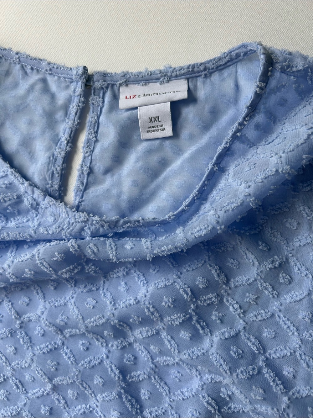 Liz Claiborne Light Blue Textured Flutter-Sleeve Blouse - Picture 3 of 8